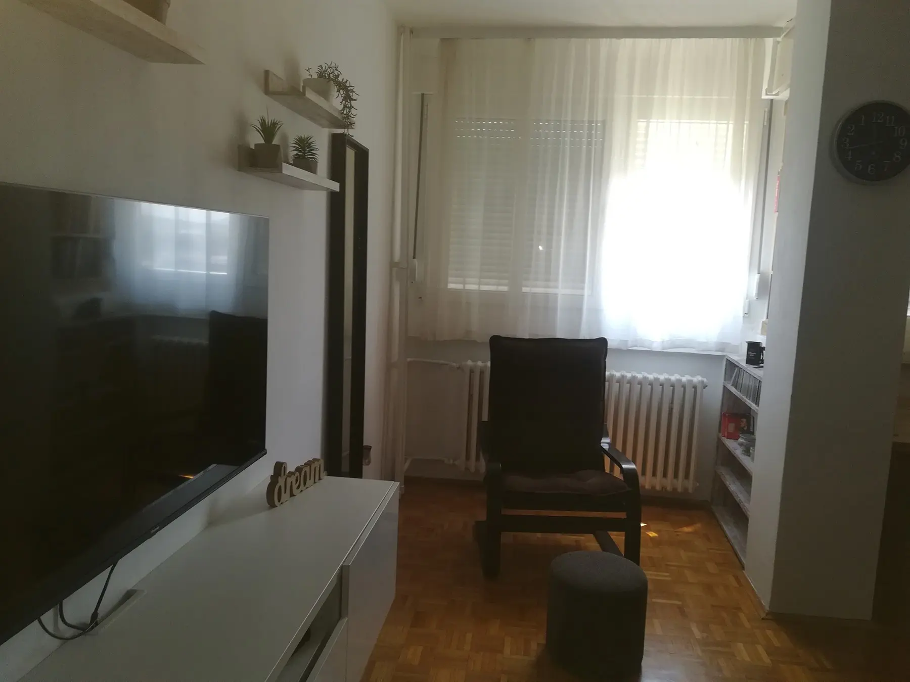 Dvosoban stanovi Novi Beograd Genex (blok 37 i 38) 599 evra 