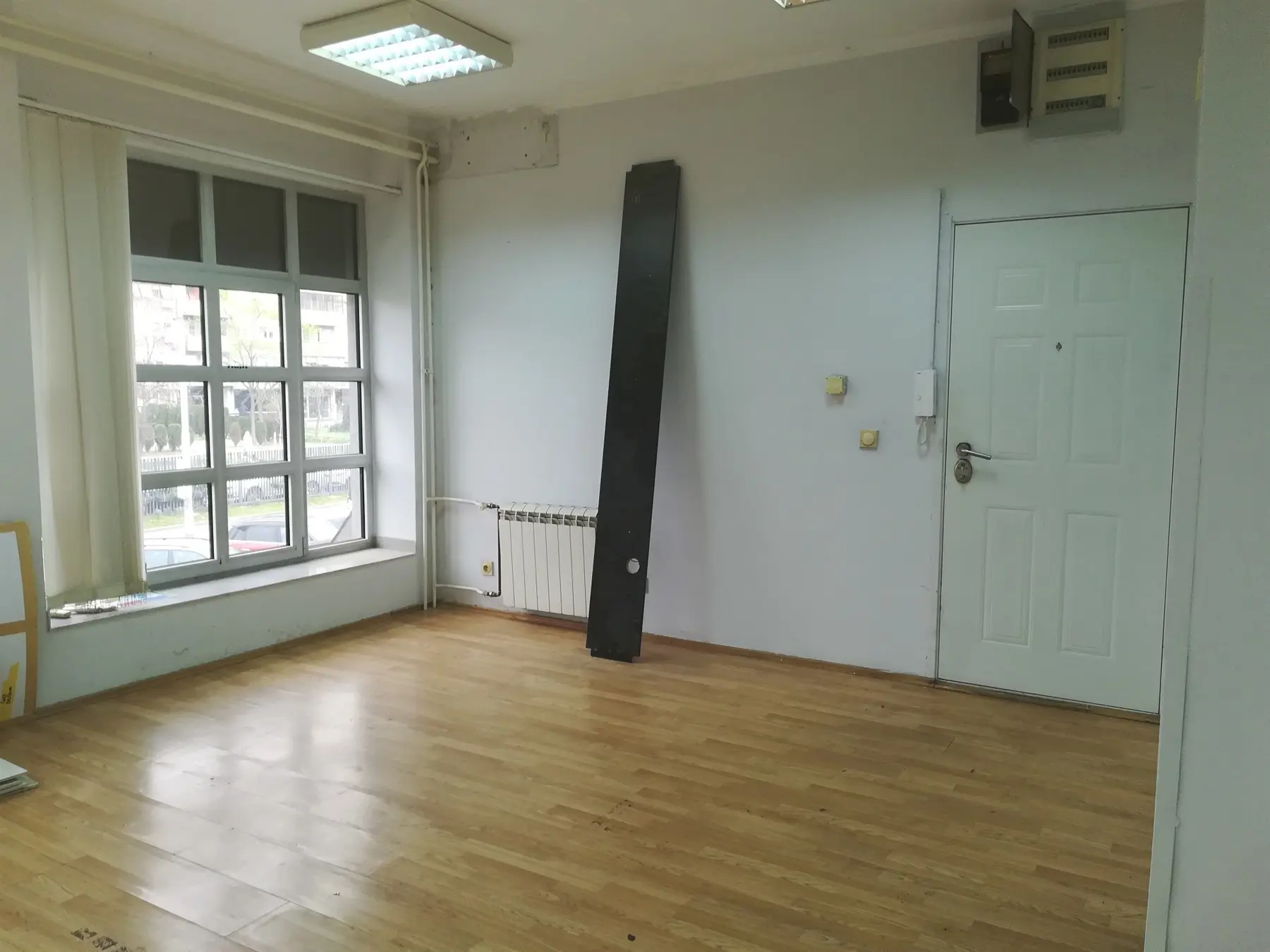 poslovni prostor Novi Beograd Hotel Yu i Stari merkator 2599 evra 