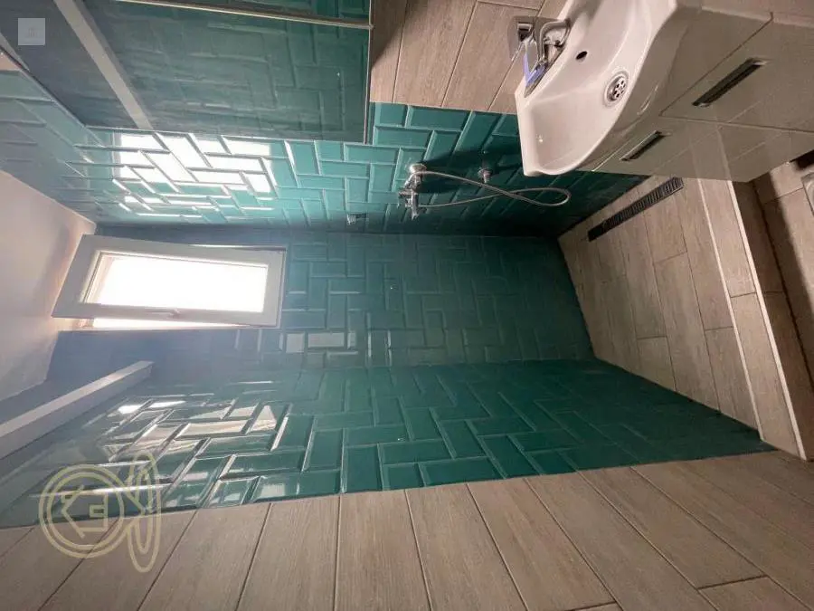 Beograd Stari Grad  uknjizeni Garsonjera stanovi 118000 evra 
