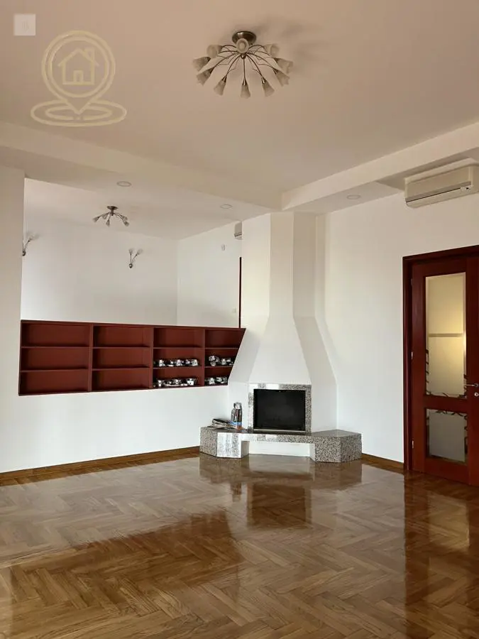 Beograd Čukarica kuće 2800 evra 