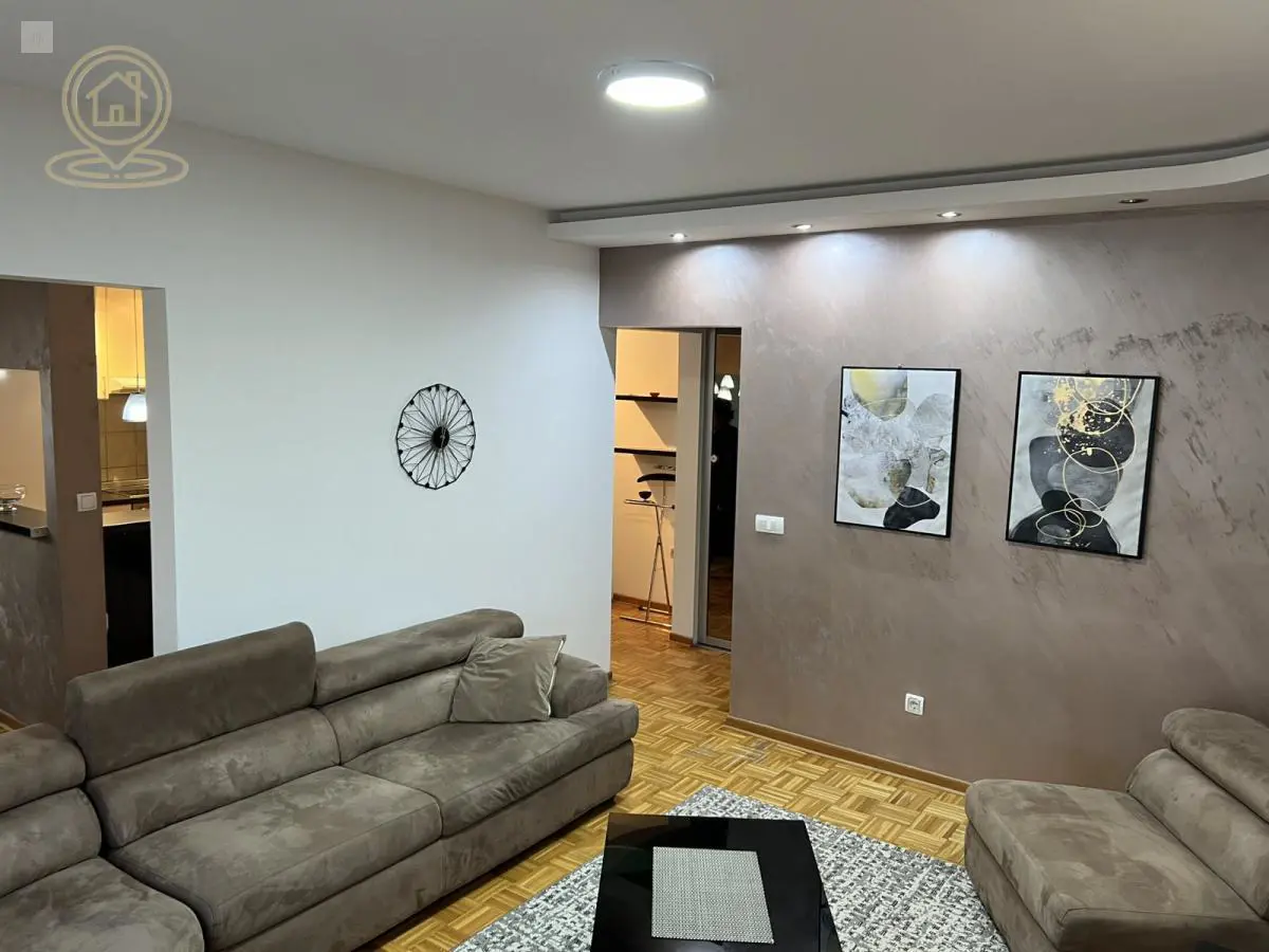 Dvosoban stanovi Novi Beograd Bežaniska kosa (1 2 3) 600 evra 