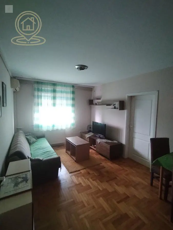 Niš Palilula Jednoiposoban stanovi 300 evra 