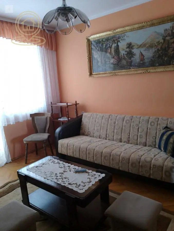 Dvoiposoban stanovi Stari Grad Knez Mihailova i Studentski trg 95000 evra 