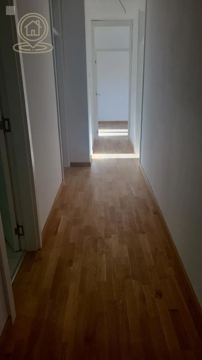  uknjizeni  novogradnja Četvorosoban stanovi Centar - 175000 evra 