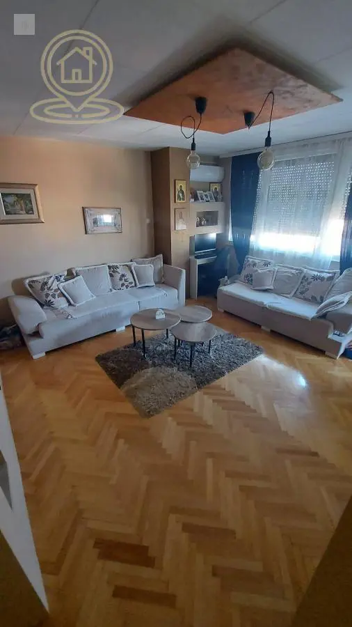 Dvoiposoban stanovi Bulevar zona III - 550 evra 