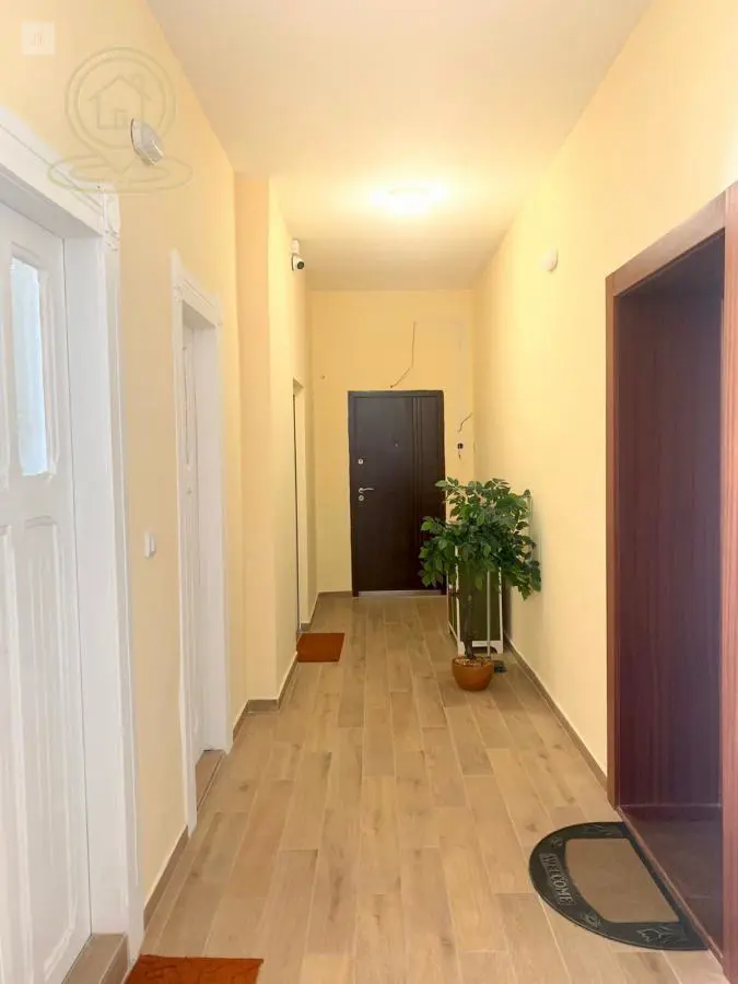 Dvosoban stanovi Zemun Zemun centar 900 evra 