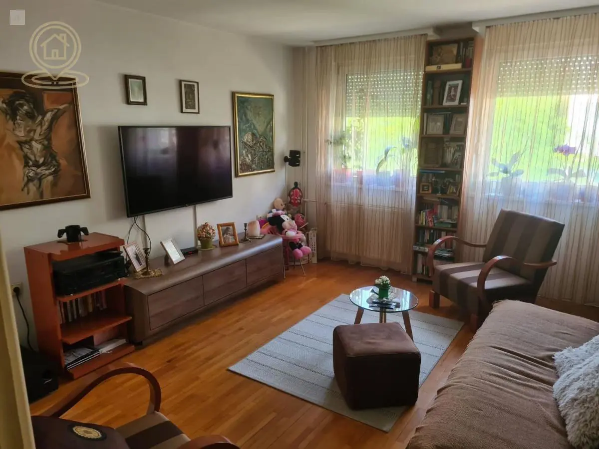 Četvorosoban stanovi Palilula - 150000 evra 