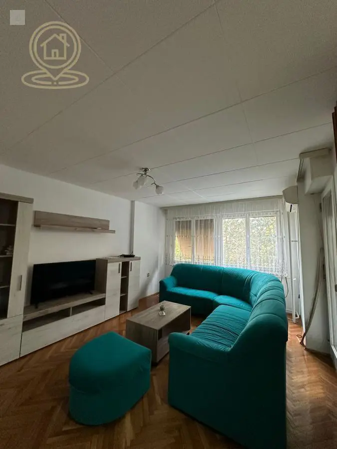 Trosoban stanovi Mediana - 380 evra 