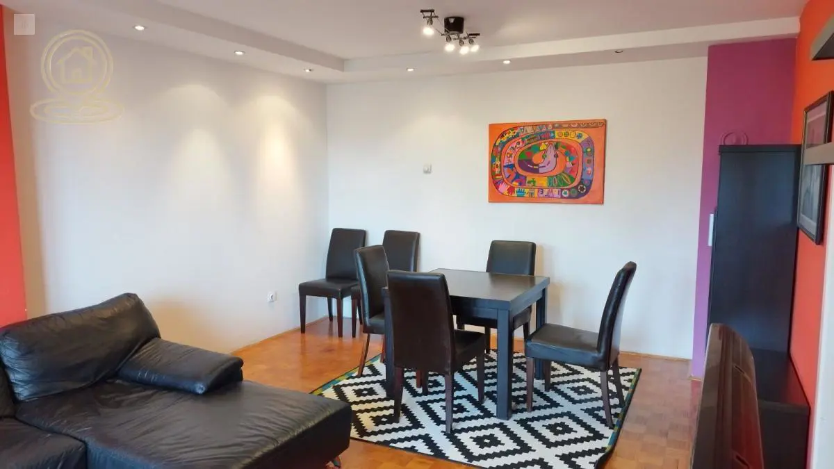 Dvosoban stanovi Bulevar Oslobođenja - 400 evra 