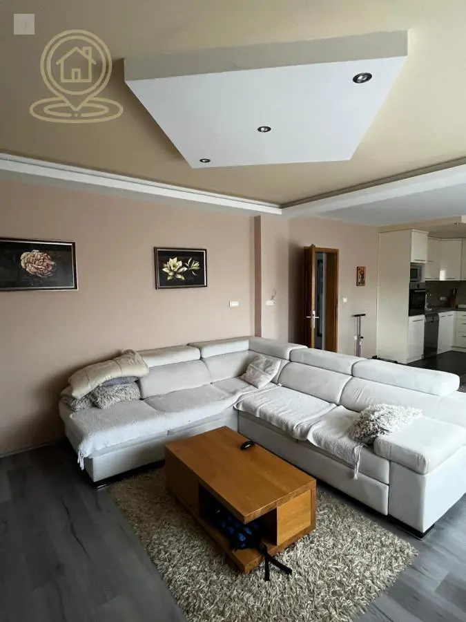 Sremski Karlovci Dudara  uknjizeni kuće 210000 evra 