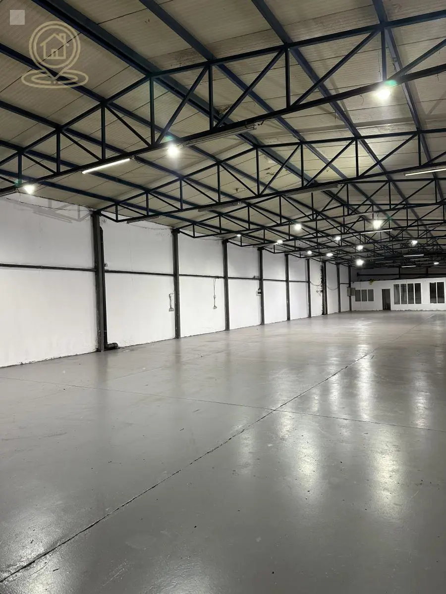 Niš Crveni Krst poslovni prostor 2000 evra 