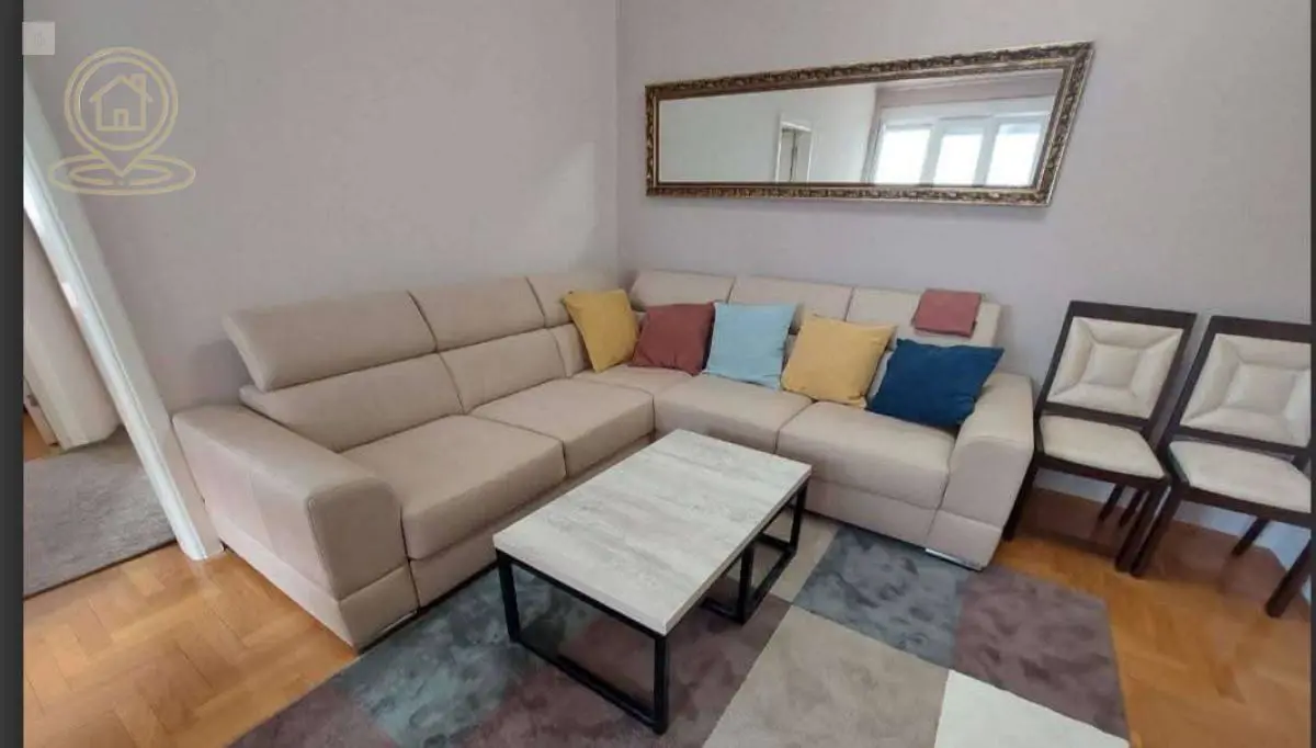 Novi Sad Bulevar Oslobođenja  novogradnja Trosoban stanovi 850 evra 