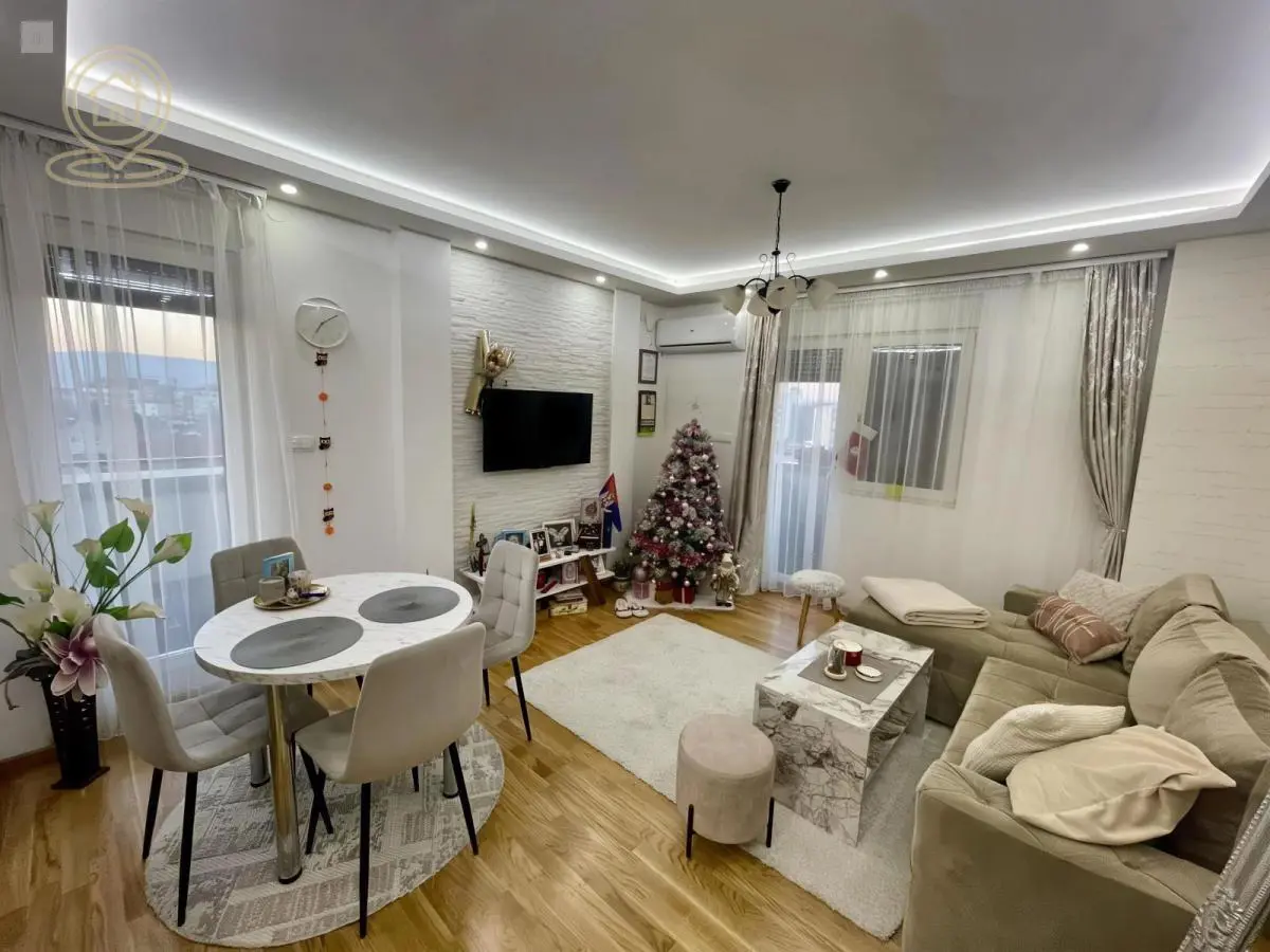 Kragujevac Centar  novogradnja  uknjizeni Dvoiposoban stanovi 117500 evra 