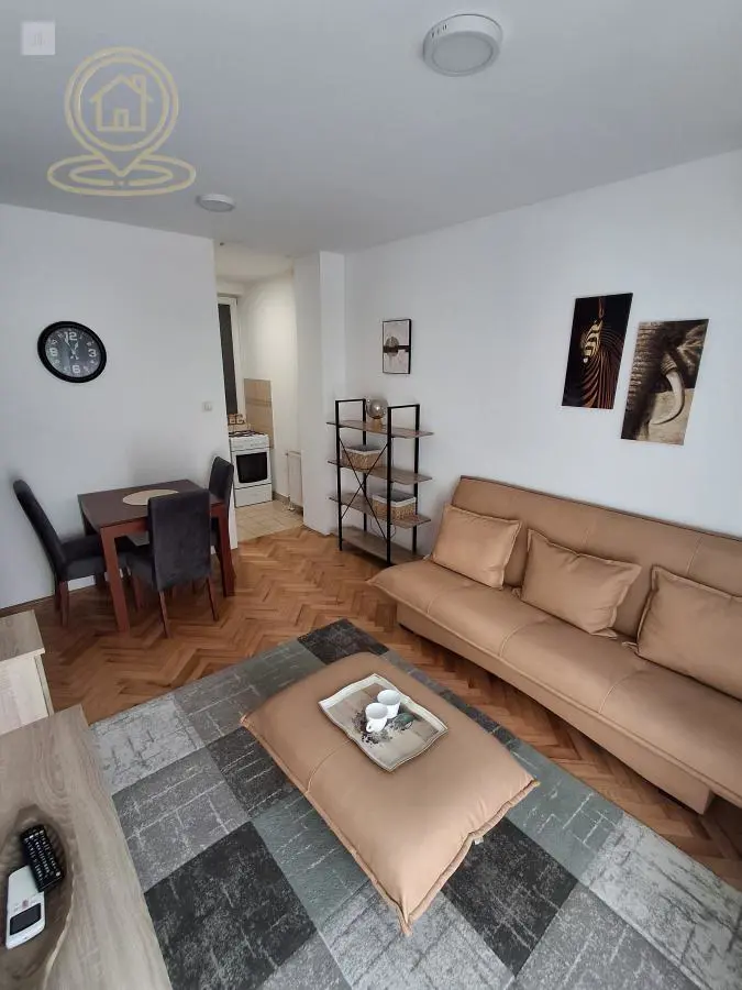 Novi Sad Nova detelinara Dvosoban stanovi 350 evra 