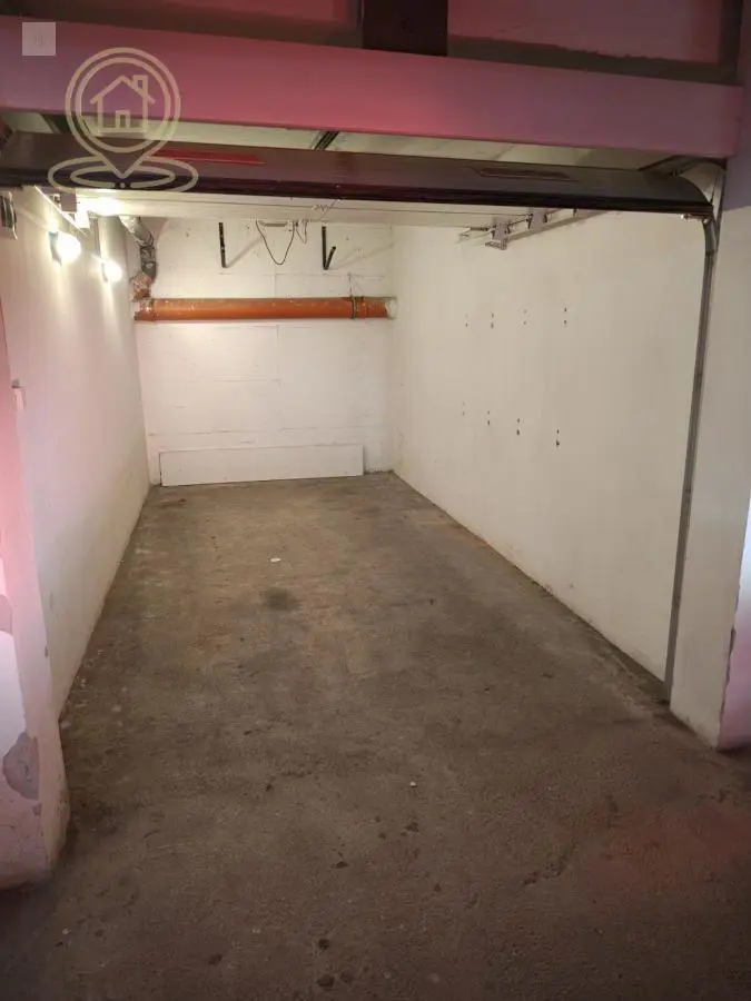 garaža Centar - 30900 evra 