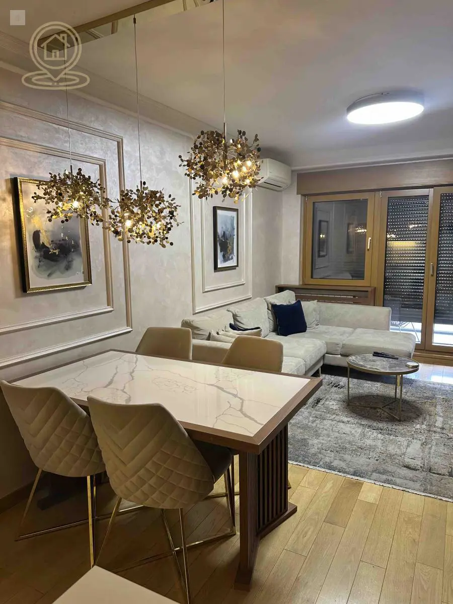  novogradnja Trosoban stanovi Vračar Južni bulevar 1200 evra 