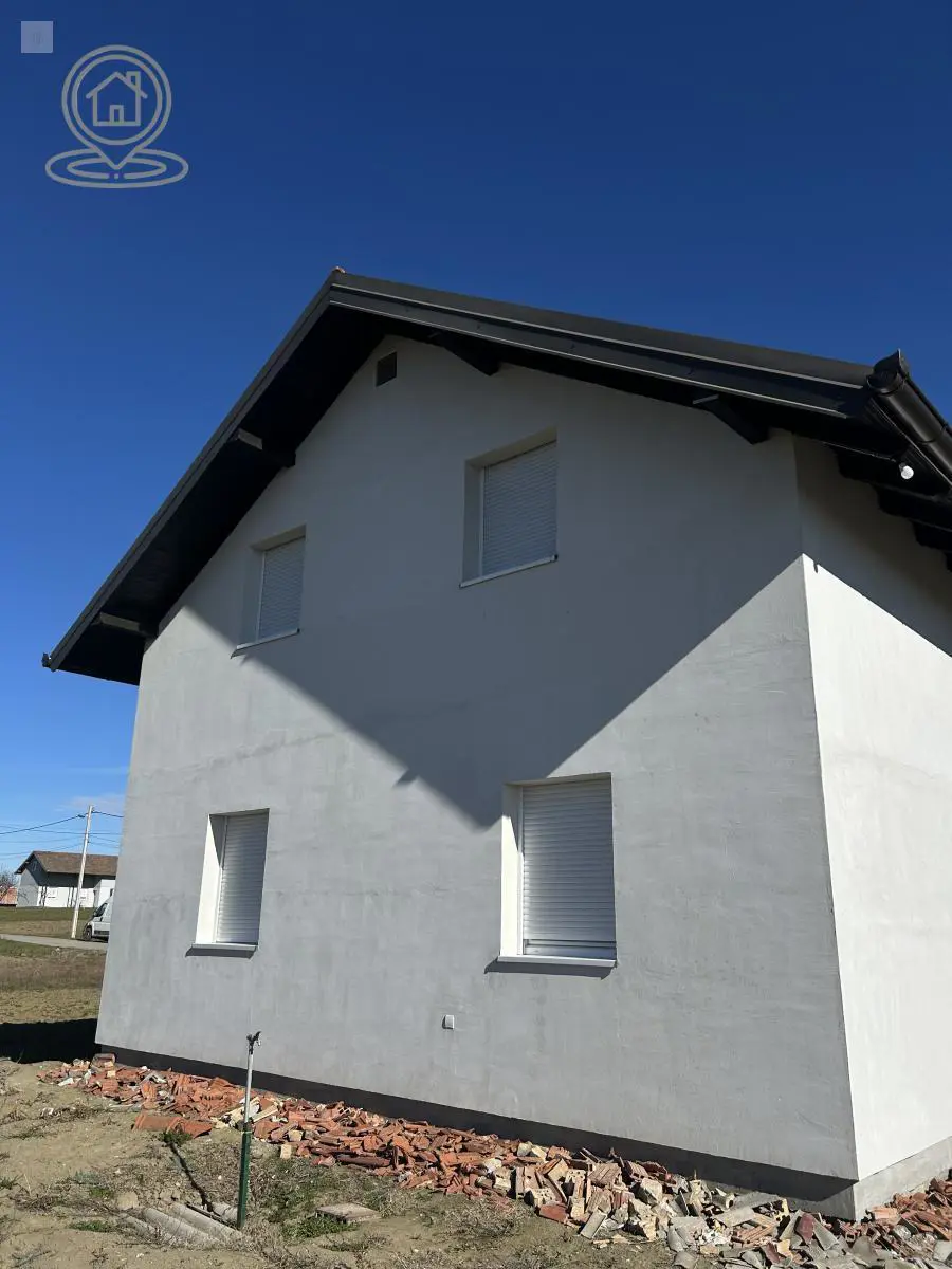 Novi Sad Begeč  novogradnja kuće 99000 evra 