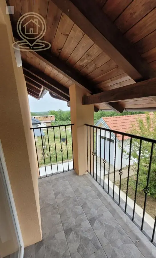 Novi Sad Petrovaradin kuće 211150 evra 