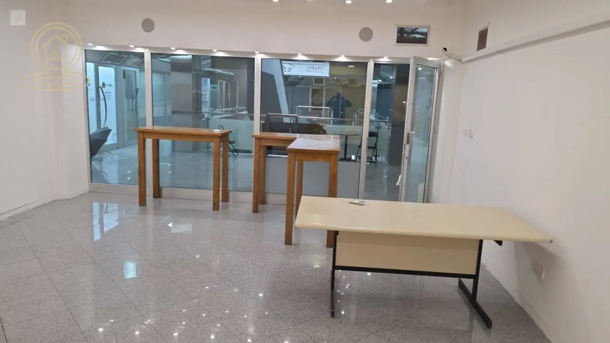 poslovni prostor Stari Grad - 450 evra 