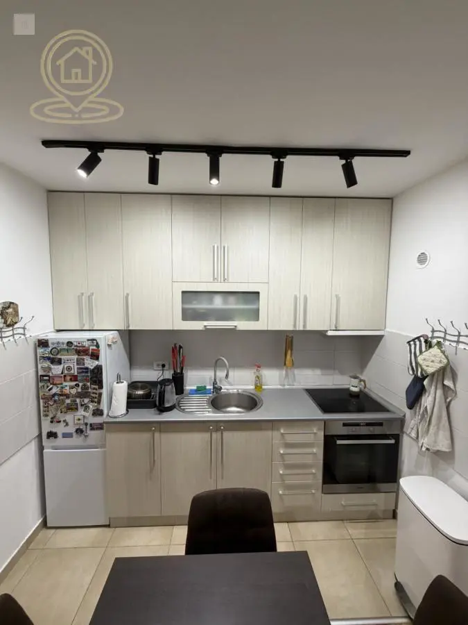  uknjizeni Jednoiposoban stanovi Petrovaradin - 123497 evra 