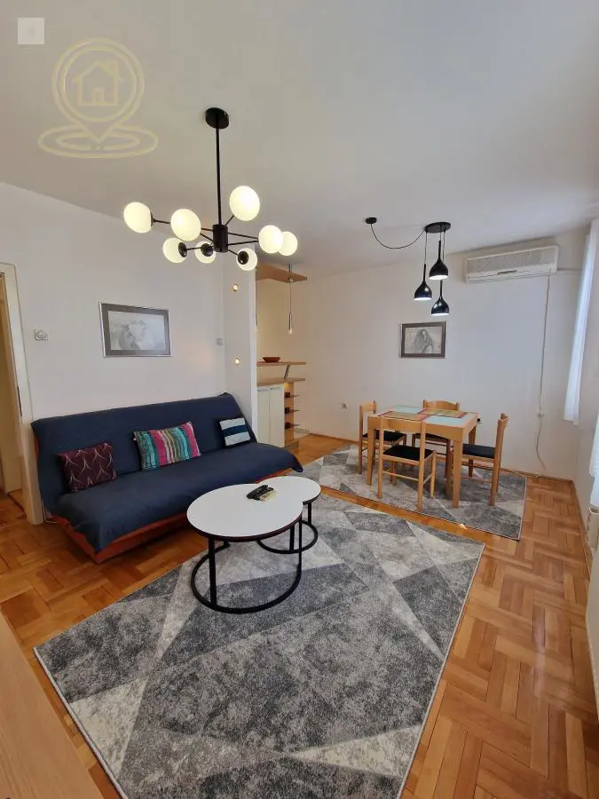 Niš Medijana Dvosoban stanovi 400 evra 