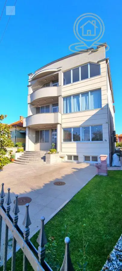 poslovna zgrada Crveni Krst - 2500 evra 