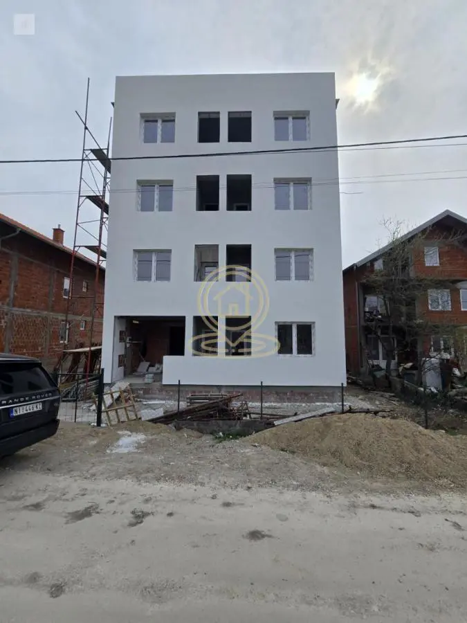 stanovi Crveni Krst - 40000 evra 