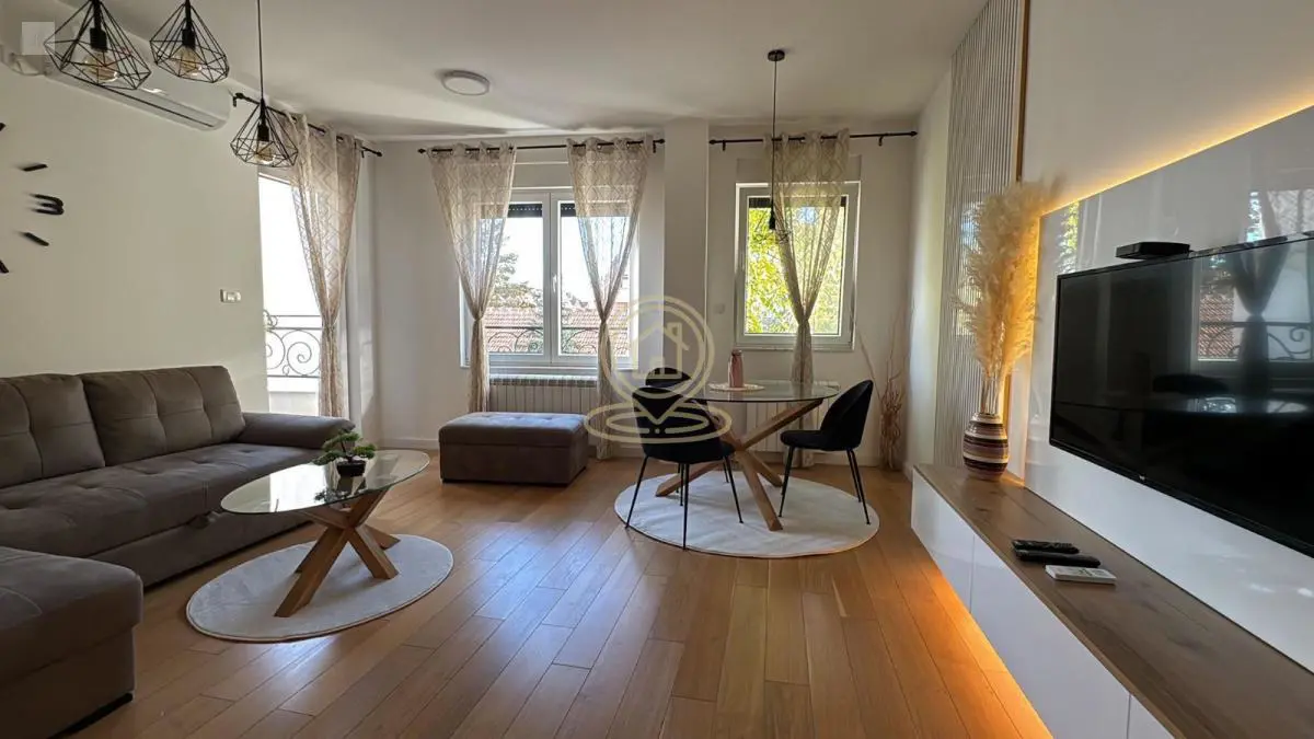  novogradnja Trosoban stanovi Zvezdara Bulbuder 1000 evra 