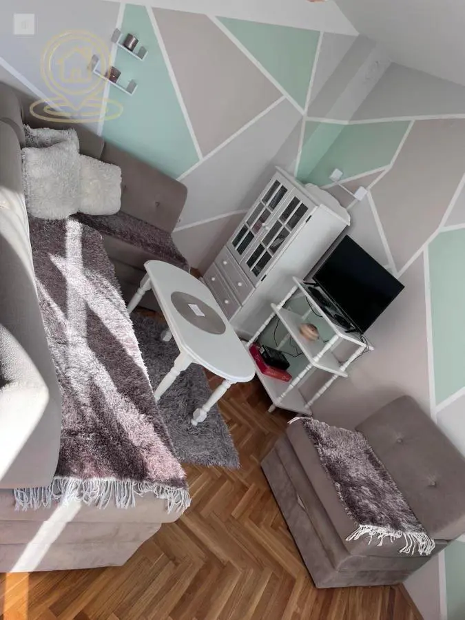 Jednoiposoban stanovi Telep - 350 evra 