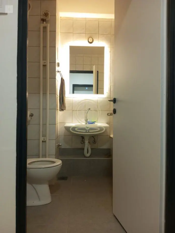  uknjizeni Dvosoban stanovi Veternik - 81000 evra 