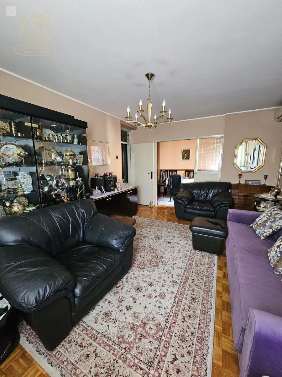 Trosoban stanovi Centar - 115500 evra 