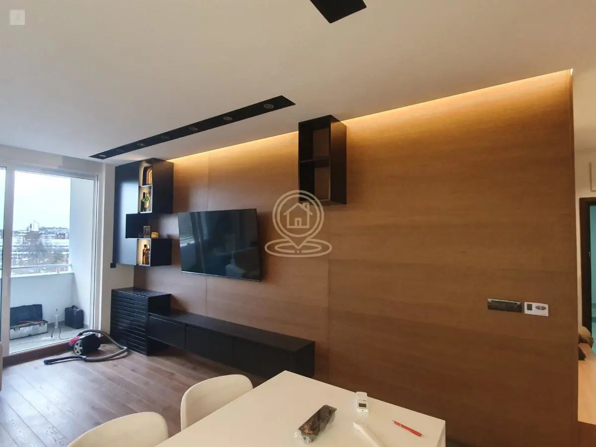 Trosoban stanovi Sajmište - 1000 evra 