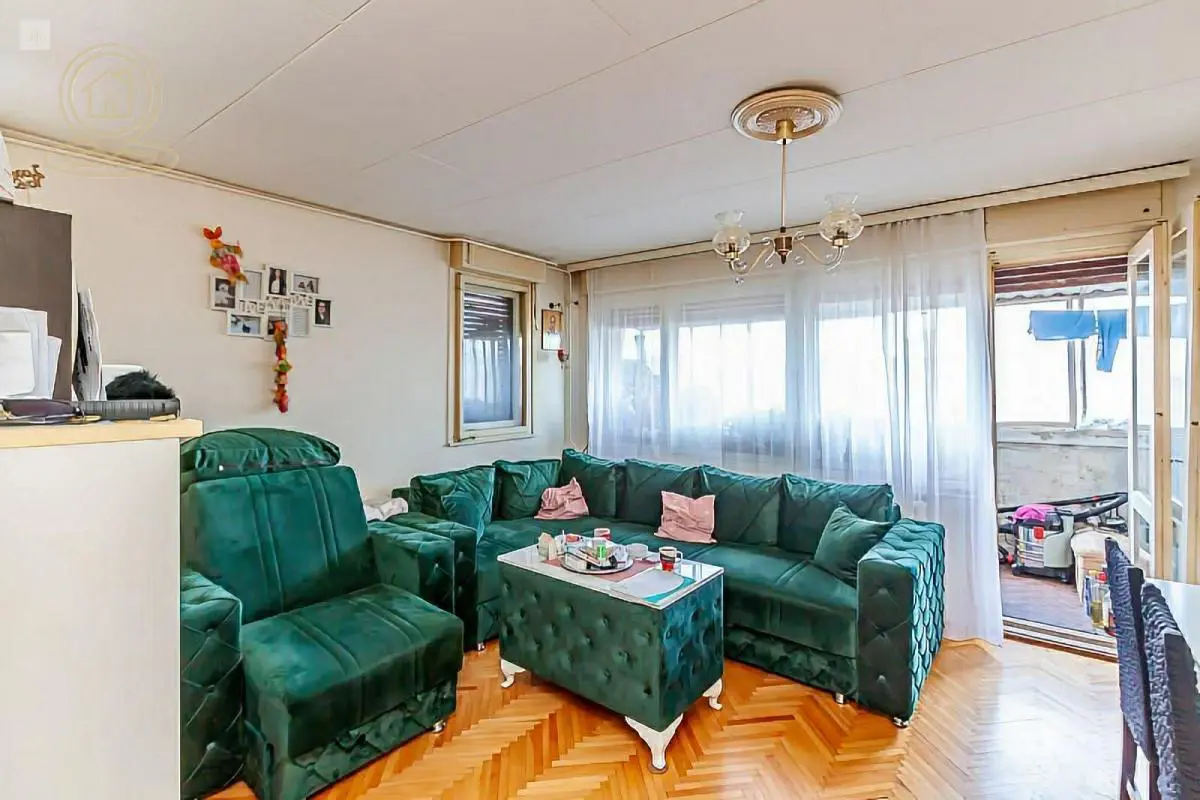  uknjizeni Dvoiposoban stanovi Medijana - 107000 evra 