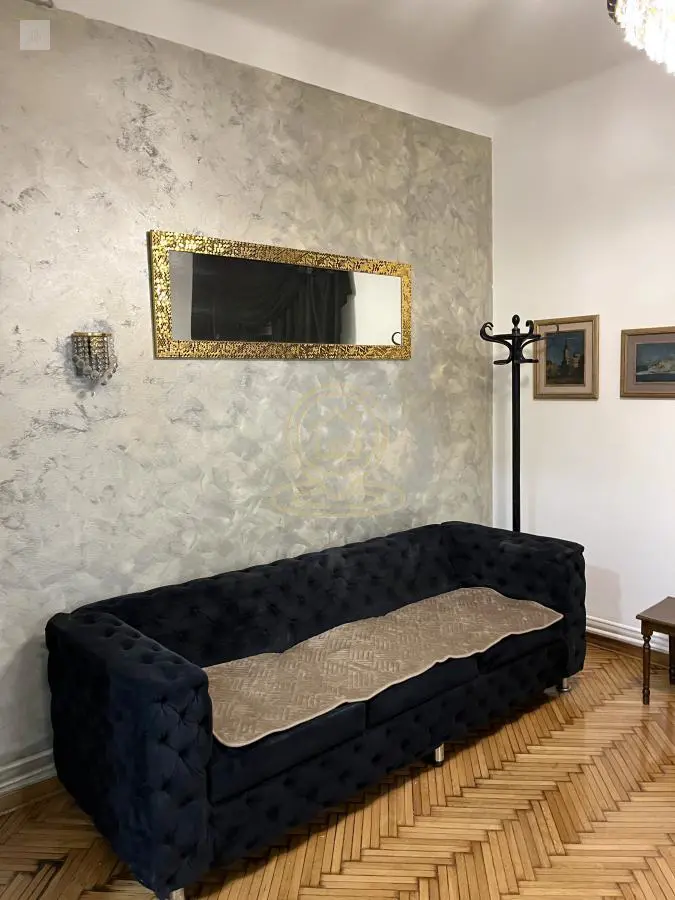 poslovni prostor Vračar Kalenić 900 evra 