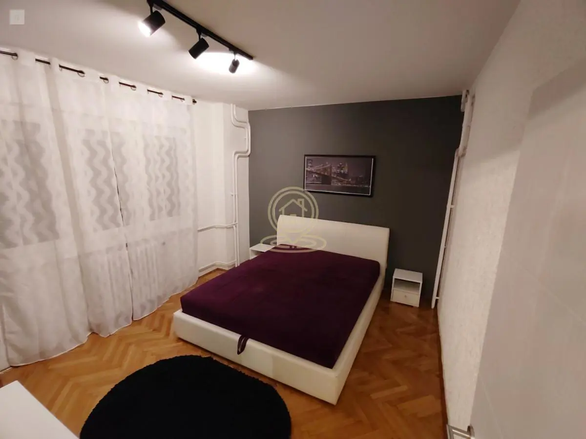 Troiposoban stanovi Stari Grad Skadarlija 1000 evra 