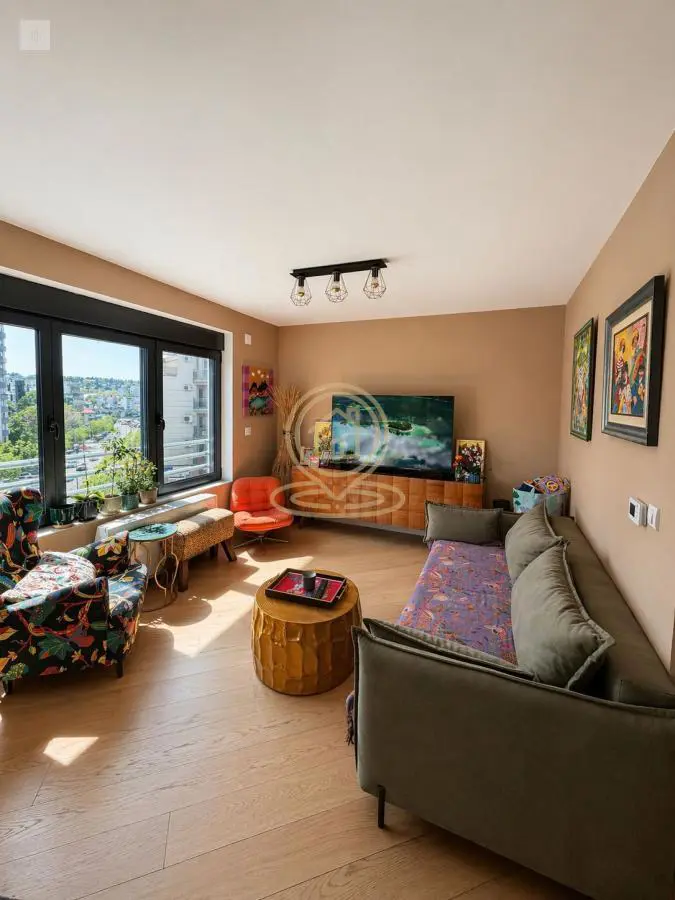  novogradnja Trosoban stanovi Vračar Južni bulevar 325000 evra 