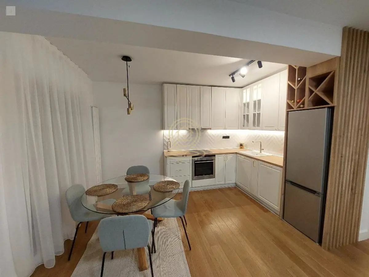  novogradnja Trosoban stanovi Palilula Karaburma 1000 evra 