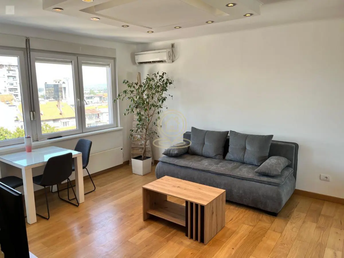 Beograd Stari Grad Dvosoban stanovi 800 evra 