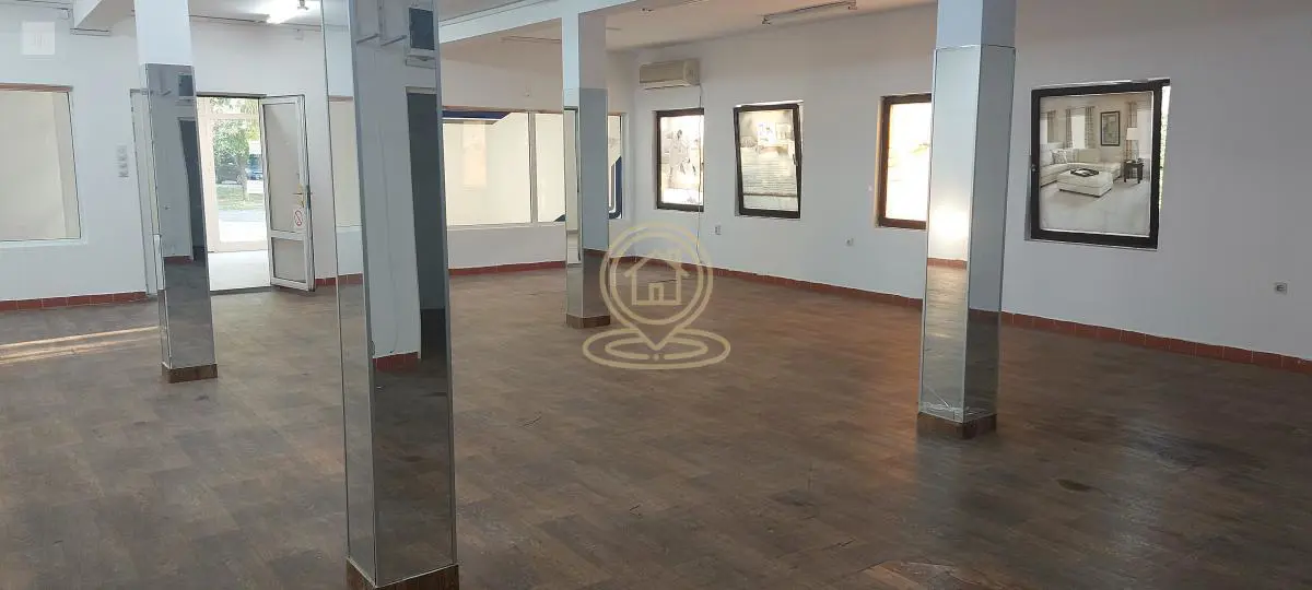 Beograd Voždovac poslovni prostor 2300 evra 