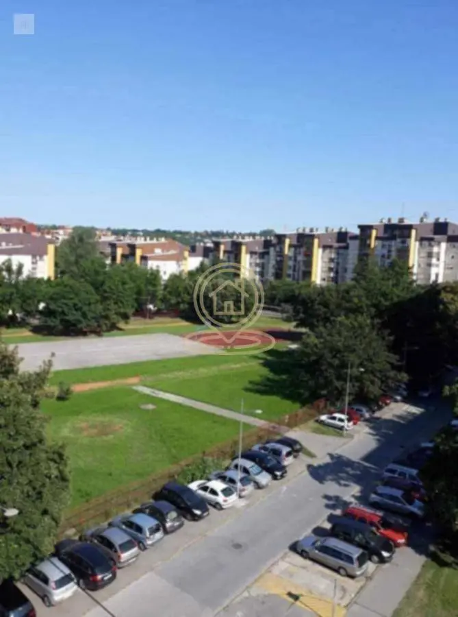 Novi Sad Liman 2  uknjizeni Jednosoban stanovi 300 evra 