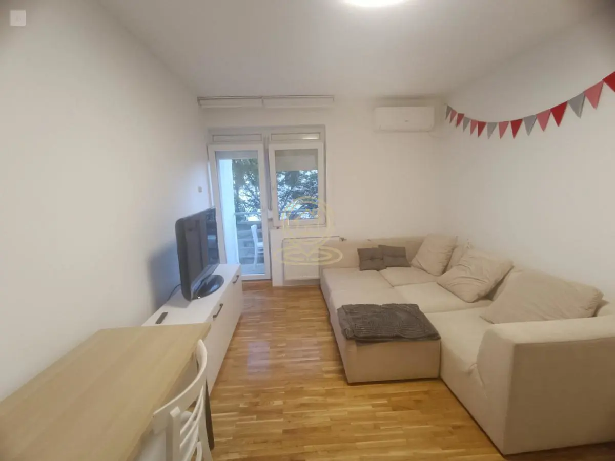 stanovi Novi Sad  novogradnja  uknjizeni Jednoiposoban 