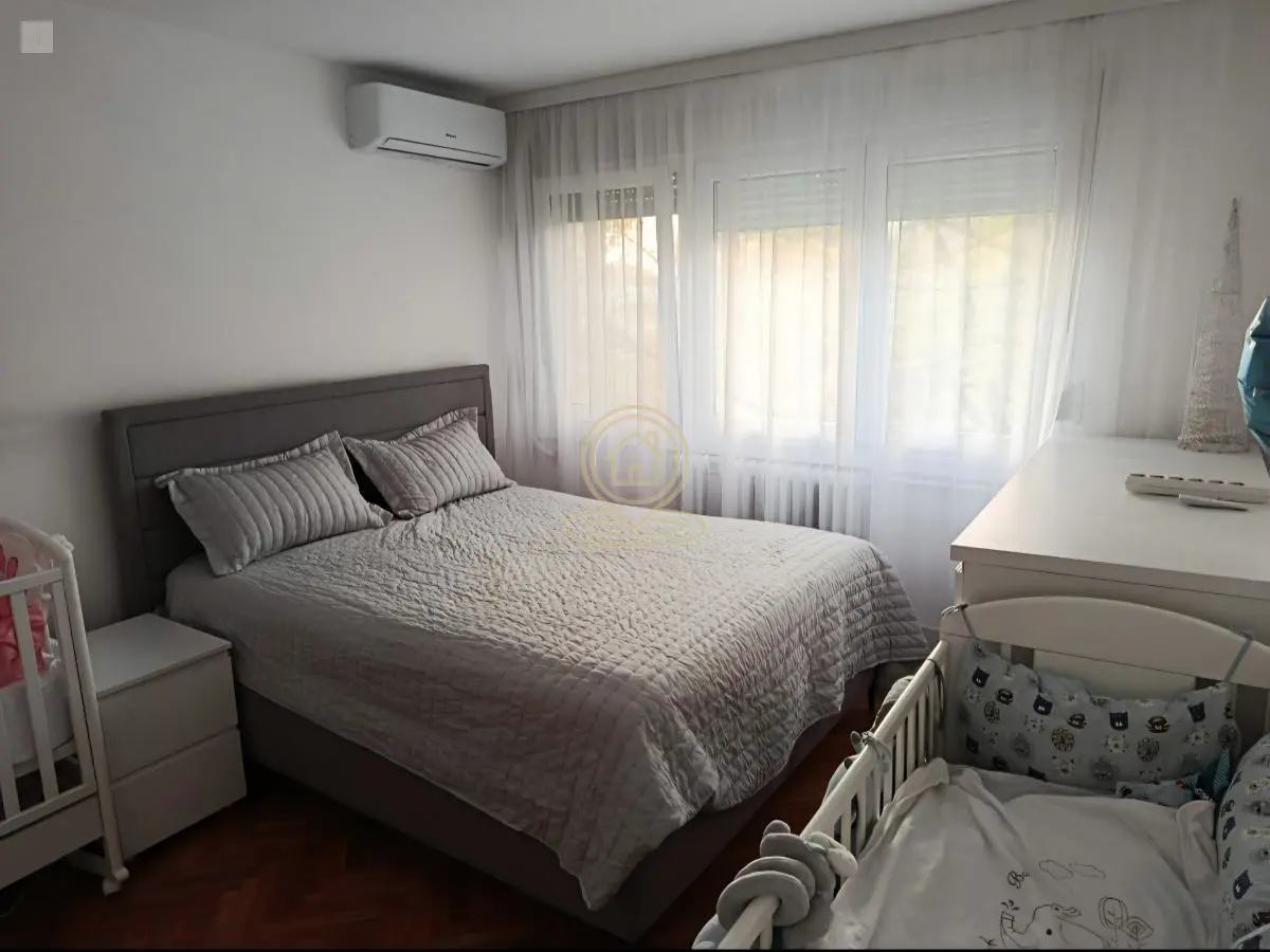 stanovi Niš Bulevar Nemanjica  uknjizeni Trosoban 