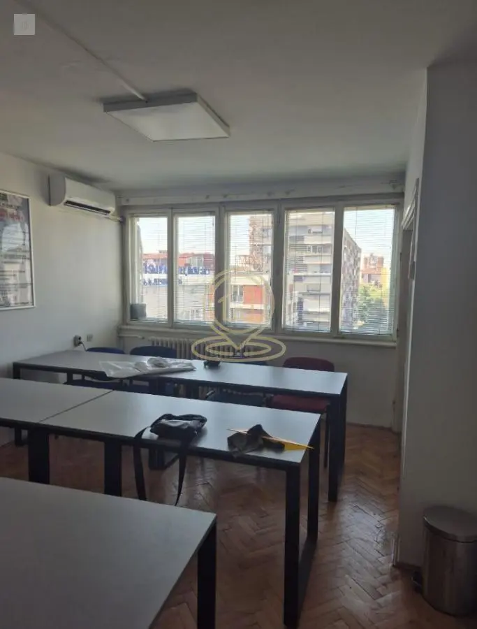 stanovi Niš Marger Trosoban 