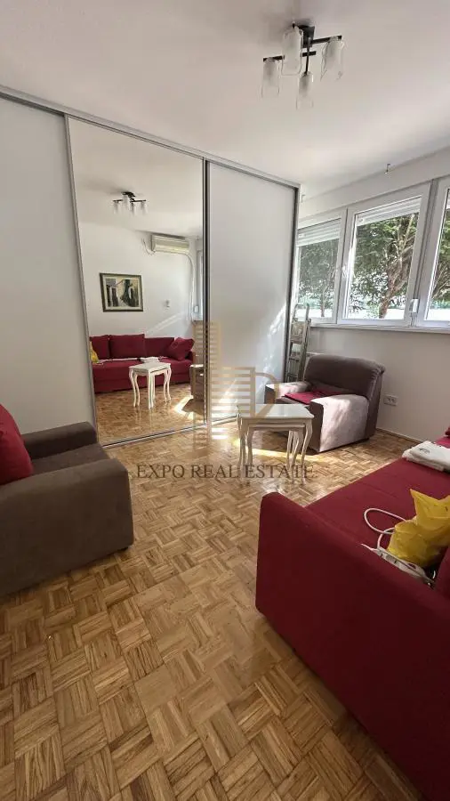 Beograd Novi Beograd Jednosoban stanovi 450 evra 