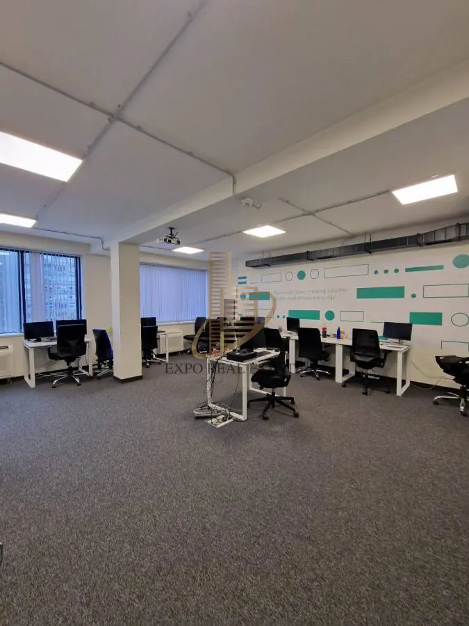 poslovni prostor Bulevar Oslobođenja - 3000 evra 