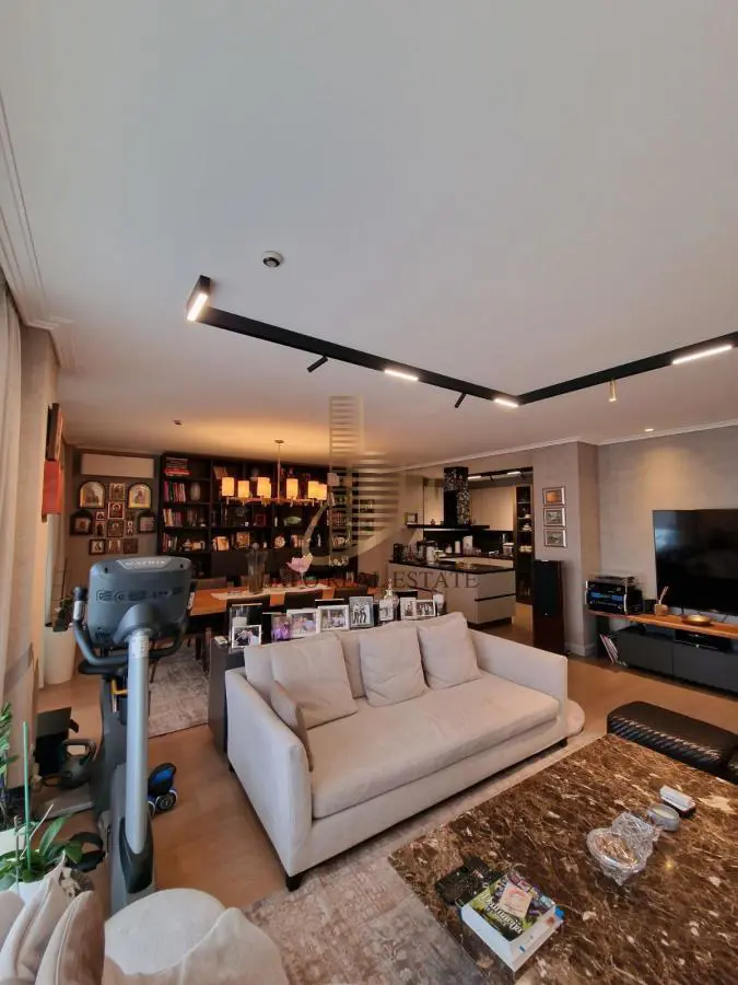  uknjizeni  novogradnja Trosoban stanovi Liman 3 - 585000 evra 