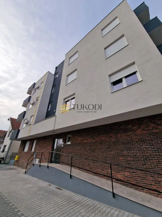 Stara Pazova Zemun  novogradnja Dvosoban stanovi 75000 evra 