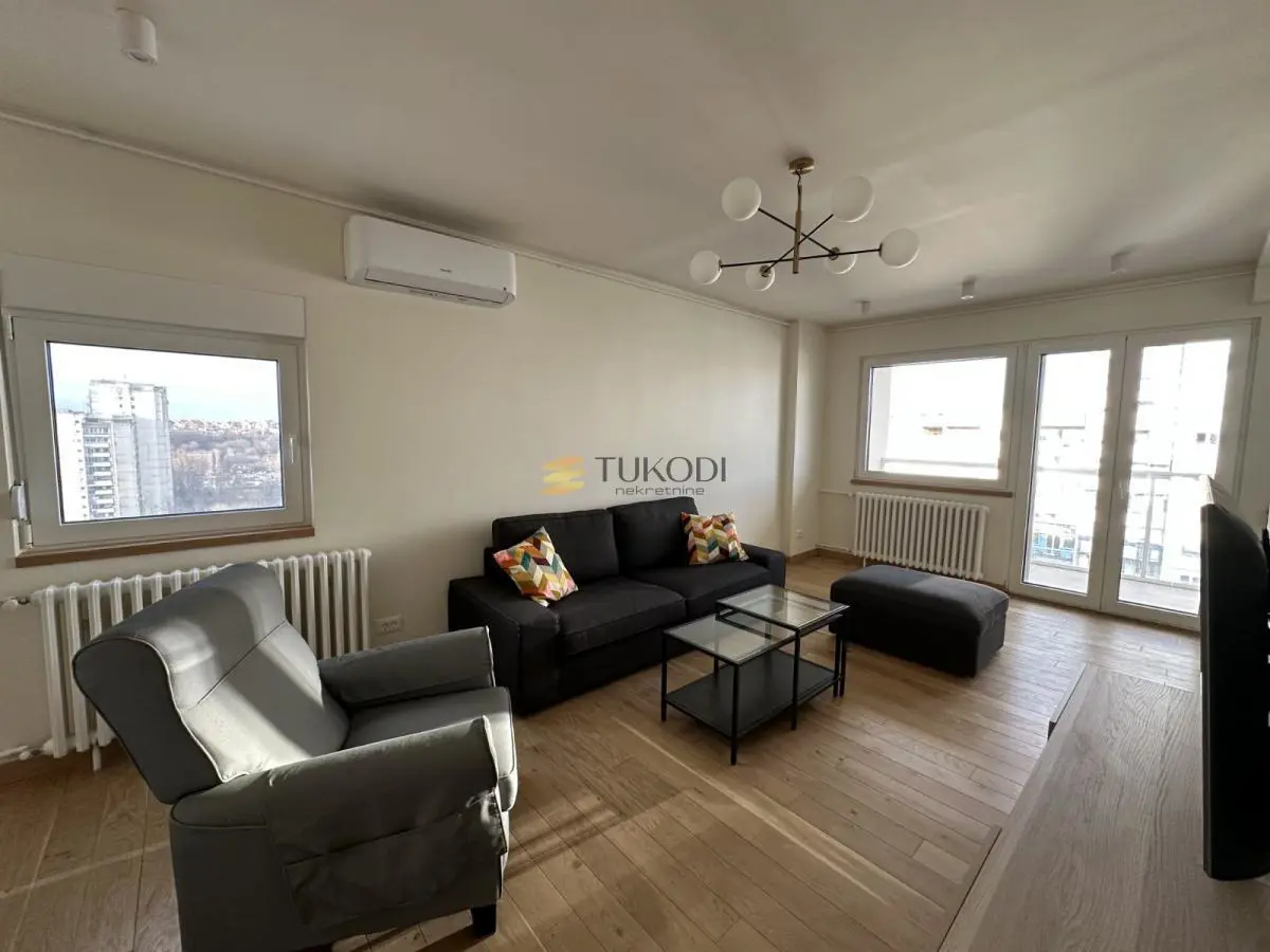 Beograd Novi Beograd Trosoban stanovi 1200 evra 