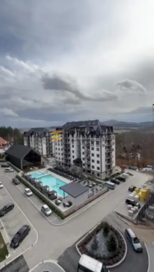 Zlatibor Palisad  novogradnja Jednoiposoban stanovi 75000 evra 