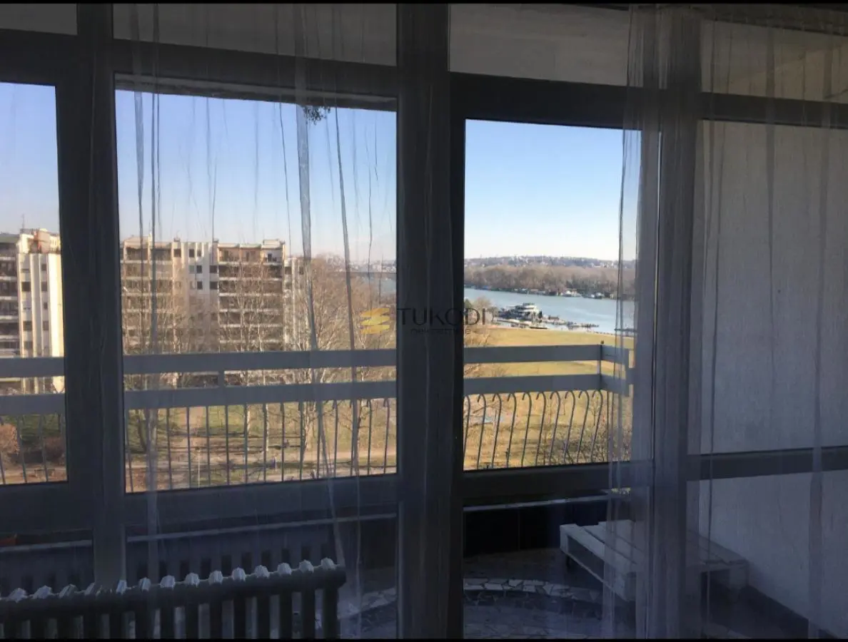 Dvosoban stanovi Novi Beograd Savski blokovi (44 45 70 70a) 750 evra 